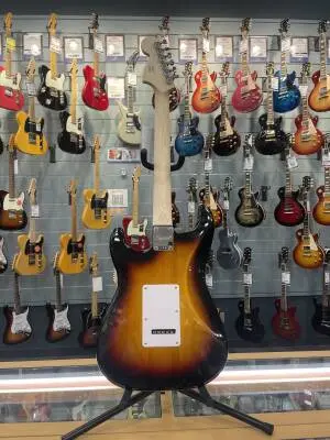 Squier - 037-8000-500 2